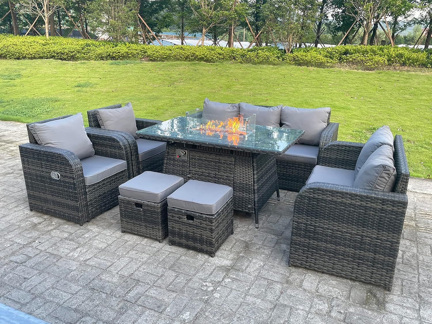outdoor rattan furniture
